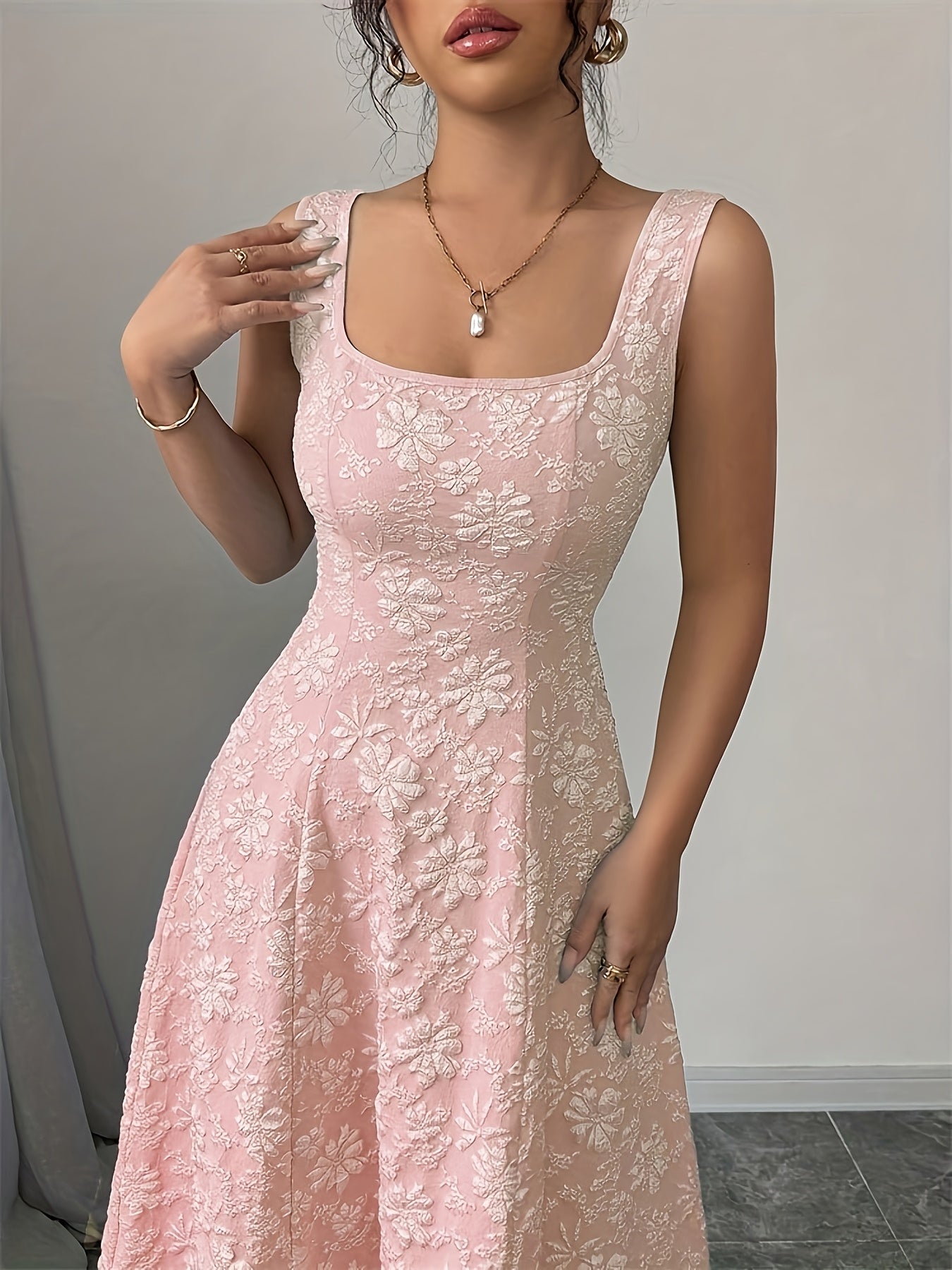 Lila – Floral Print Sleeveless Midi Dress