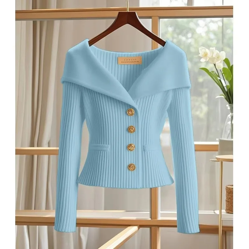 Clariza | Elegant Cardigan