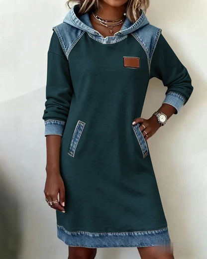 Lunariae - Casual dress with contrasting hood