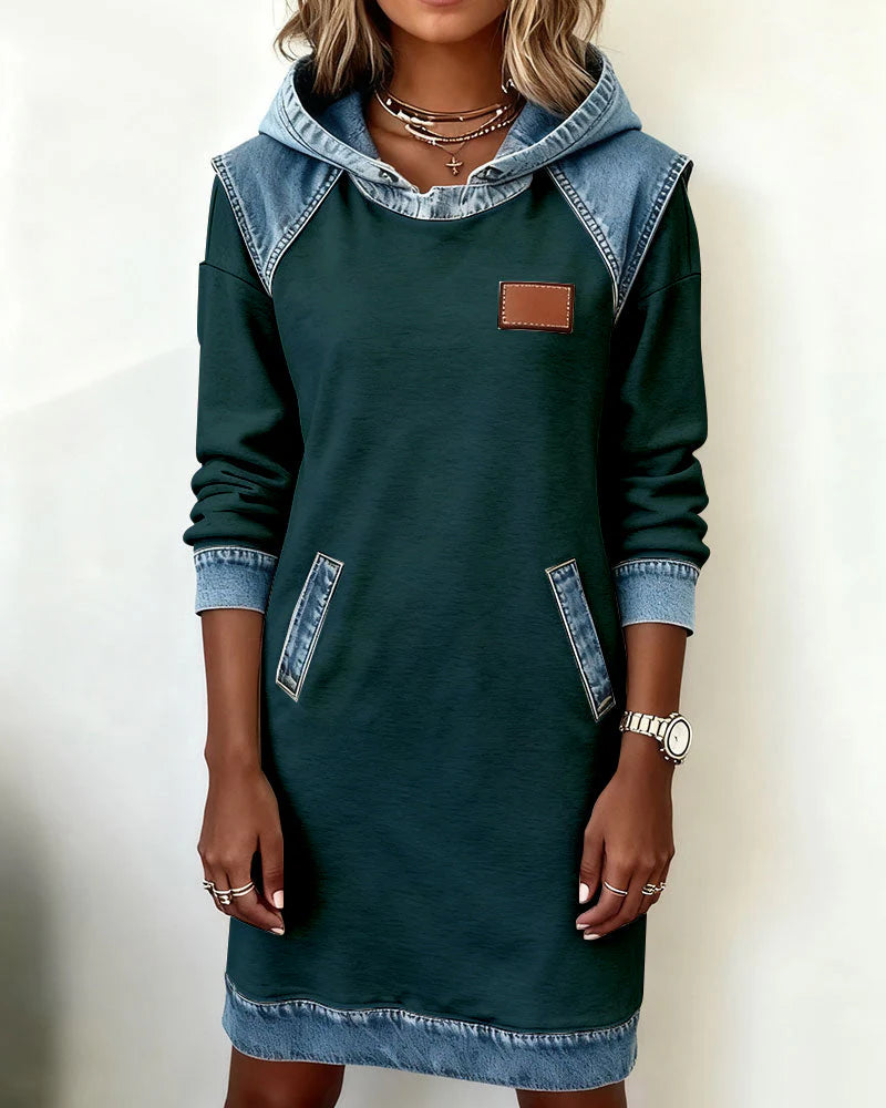 Lunariae - Casual dress with contrasting hood