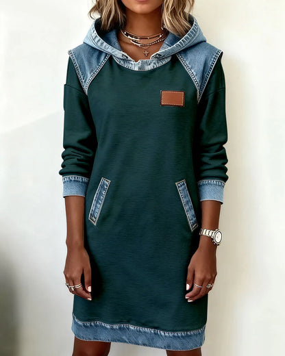 Lunariae - Casual dress with contrasting hood