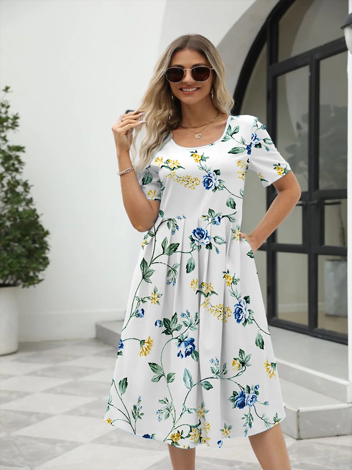 Scarlett - Elegant Floral Print Wrap Dress