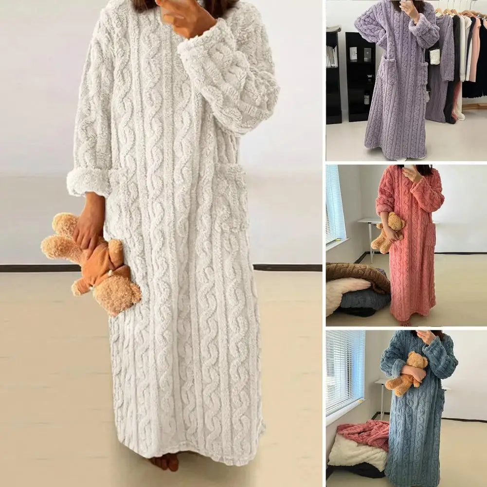 Vreni – Winter Coral Velvet Home Clothes