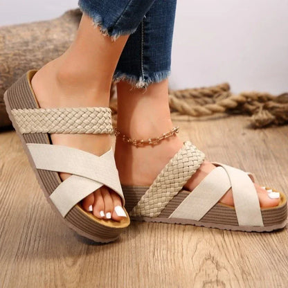 TREVINA | WOVEN STRAP PLATFORM SANDALS