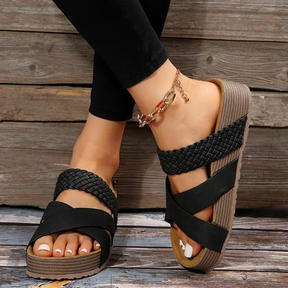 TREVINA | WOVEN STRAP PLATFORM SANDALS