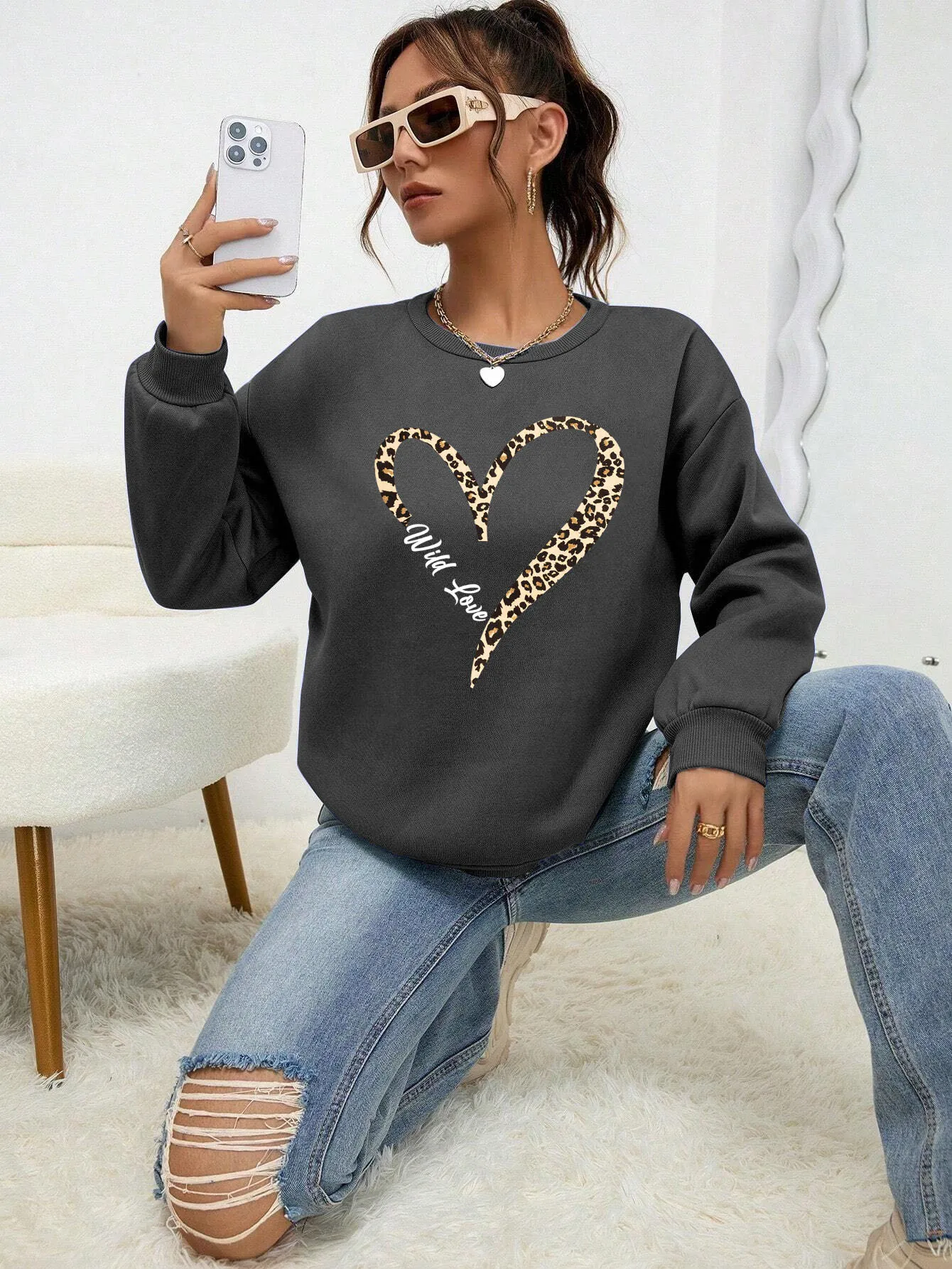 Amirah - Love Sweater