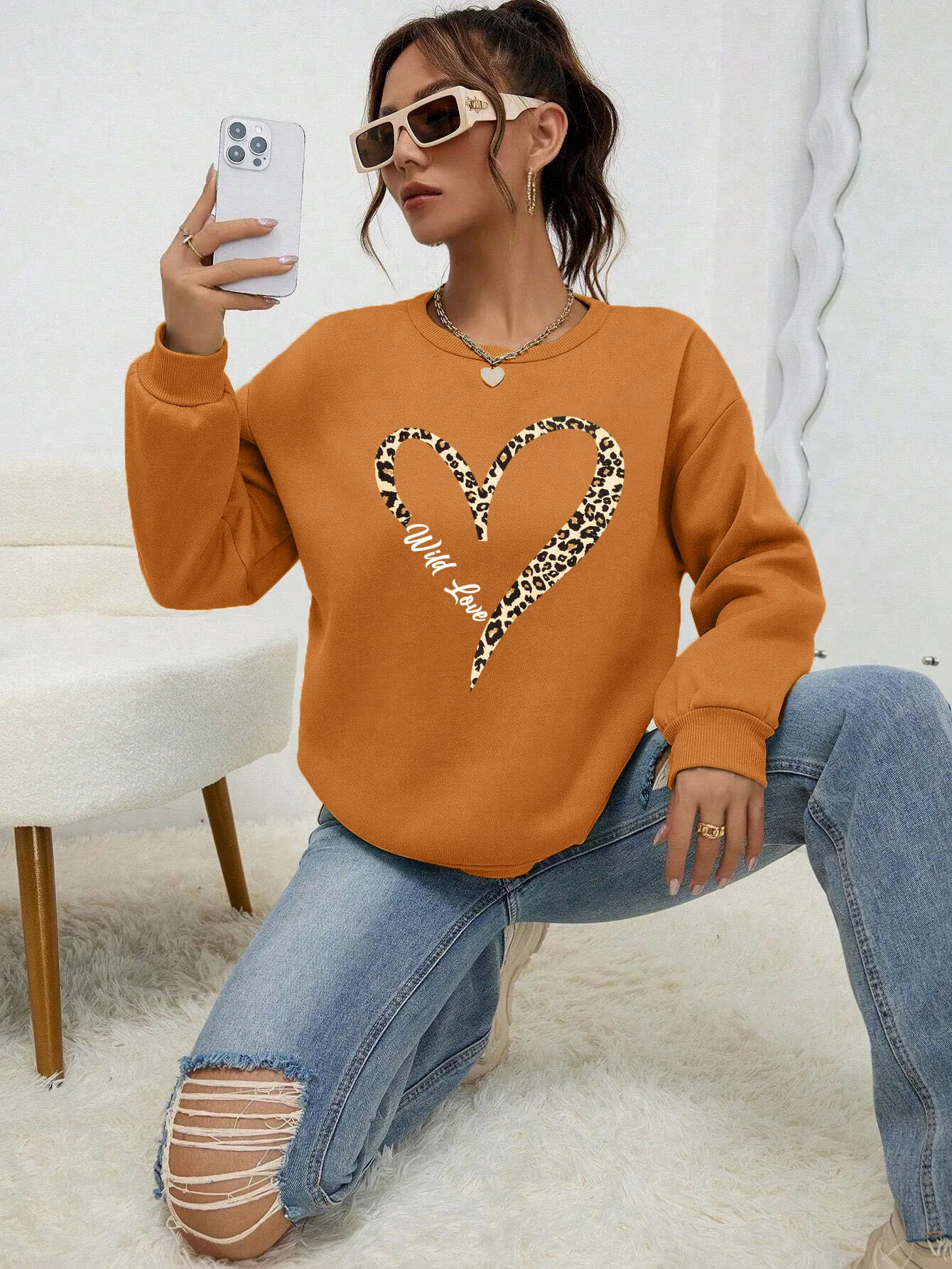 Amirah - Love Sweater