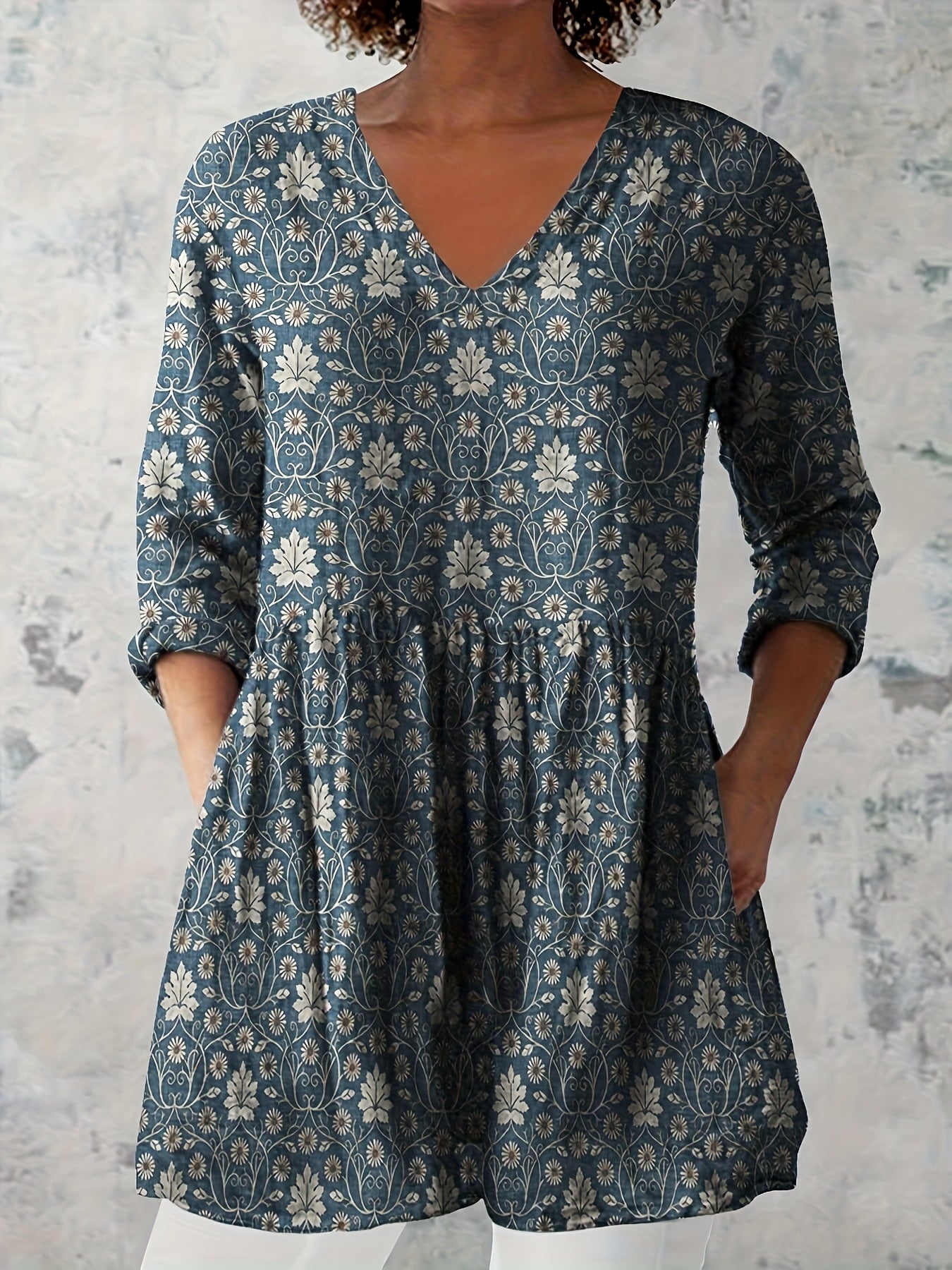 Blooms & Grace – Vintage Floral T-Shirt Dress